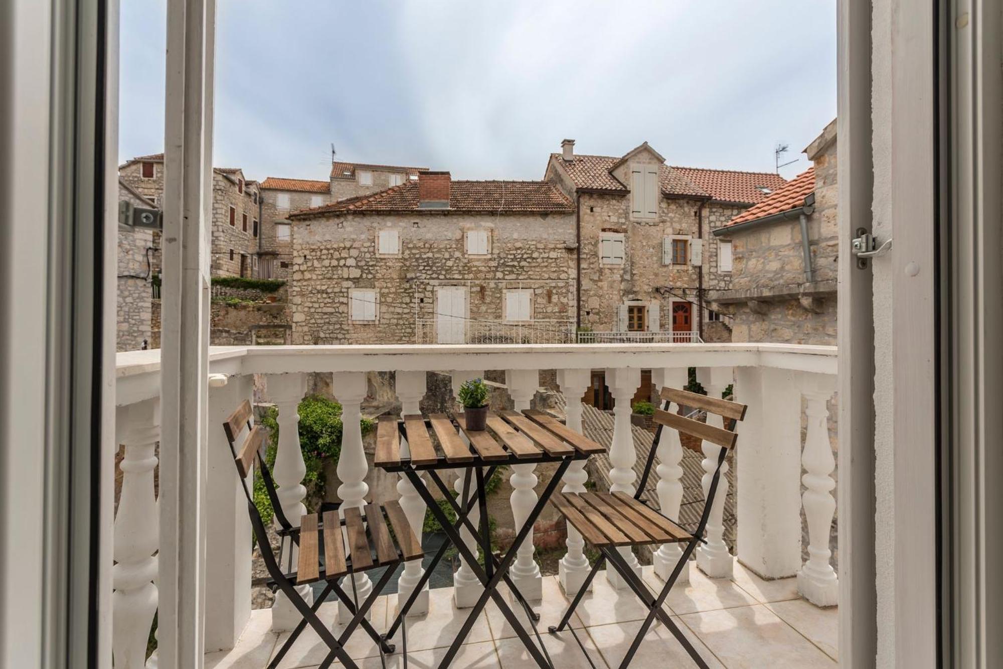 Riva Apartments Villa Thalia - Milna, Brac Milna  Εξωτερικό φωτογραφία